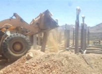 ميليشيا الحوثي تهدم وتسطو على عشرات المنازل والأراضي في أربع مديريات بصنعاء