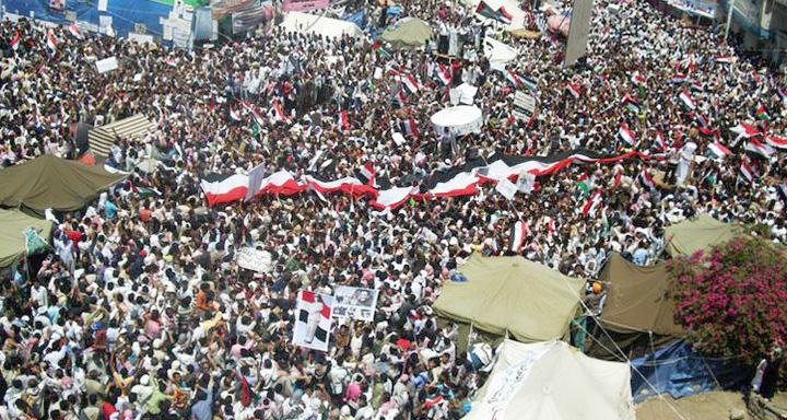 شباب الثورة بساحة الحرية بتعز: 11 فبراير الانطلاق نحو الدولة المدنية الجديدة