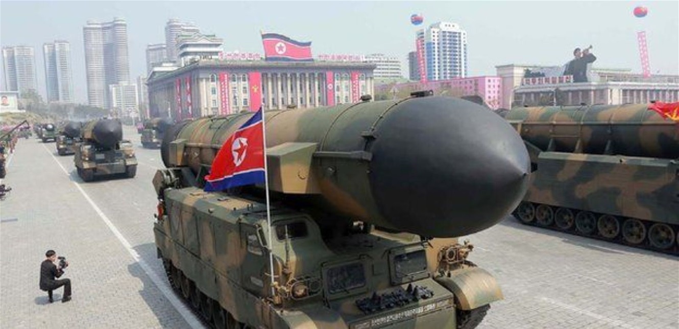 كوريا الجنوبية تحذر من رد ساحق إن استخدمت بيونغ يانغ أسلحة نووية ضدها