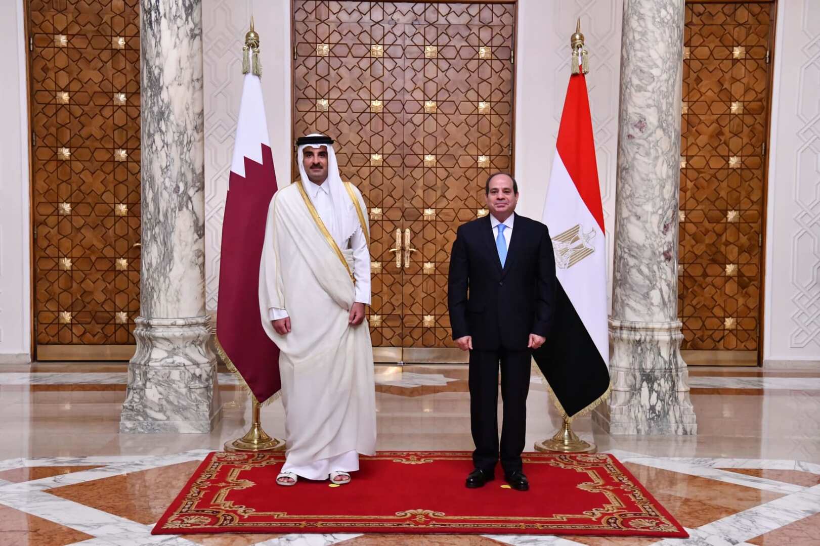 السيسي يصل قطر لأول مرة