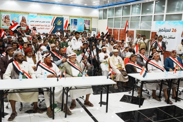 مشائخ ووجهاء همدان يؤكدون الاستمرار في مواجهة مليشيا الحوثي حتى استعادة الدولة