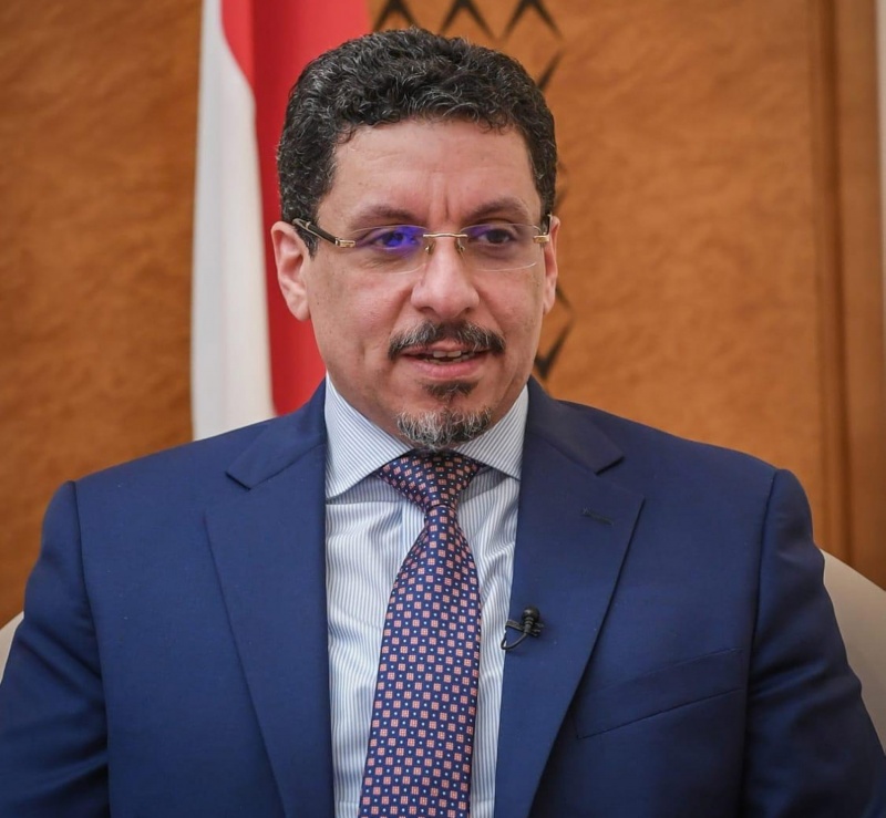 الحكومة تعلن موافقتها على مسودة الهدنة المُحدَّثة والحوثي يتوعد
