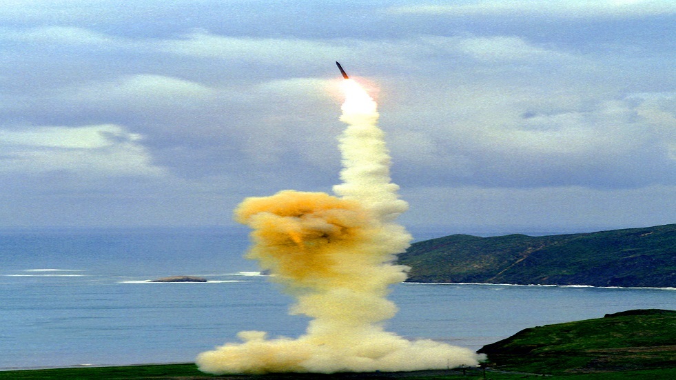 اليابان ترجح إطلاق كوريا الشمالية صاروخا باليستيا
