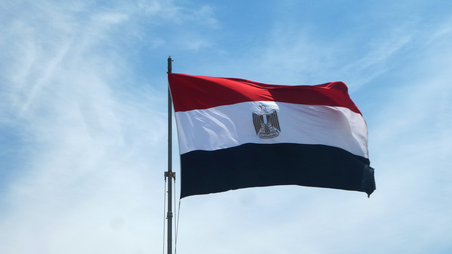 مصر تصدر بيانا بشأن ليبيا وتحذر من القوات الأجنبية