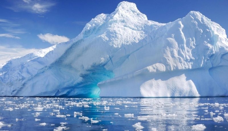 ما الذي سيحدث للجبل الجليدي الذي انفصل عن القارة القطبية الجنوبية 