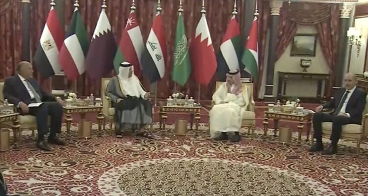 بدء الاجتماع التشاوري لوزراء خارجية مجلس التعاون الخليجي ومصر والأردن والعراق بشأن سوريا