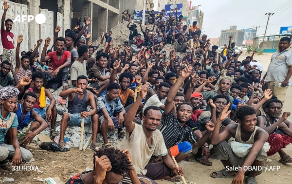 شرطة عدن توضح الصدام الذي حدث بين المهاجرين الأفارقة