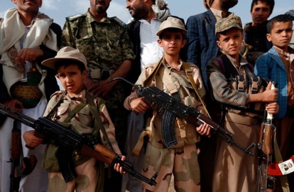 تقرير حقوقي يوثق تجنيد مليشيا الحوثي أكثر من ألفي طفل في عام ونصف 