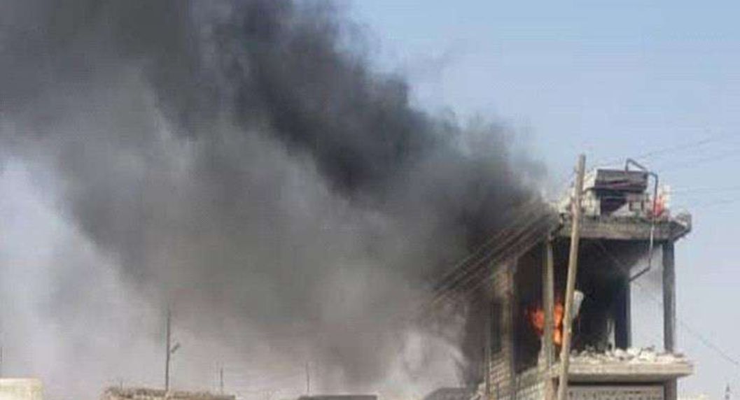 وفاة شخص وإصابة آخر وخسائر مادية كبيرة نتيجة حريق بمصنع ثلج في حضرموت