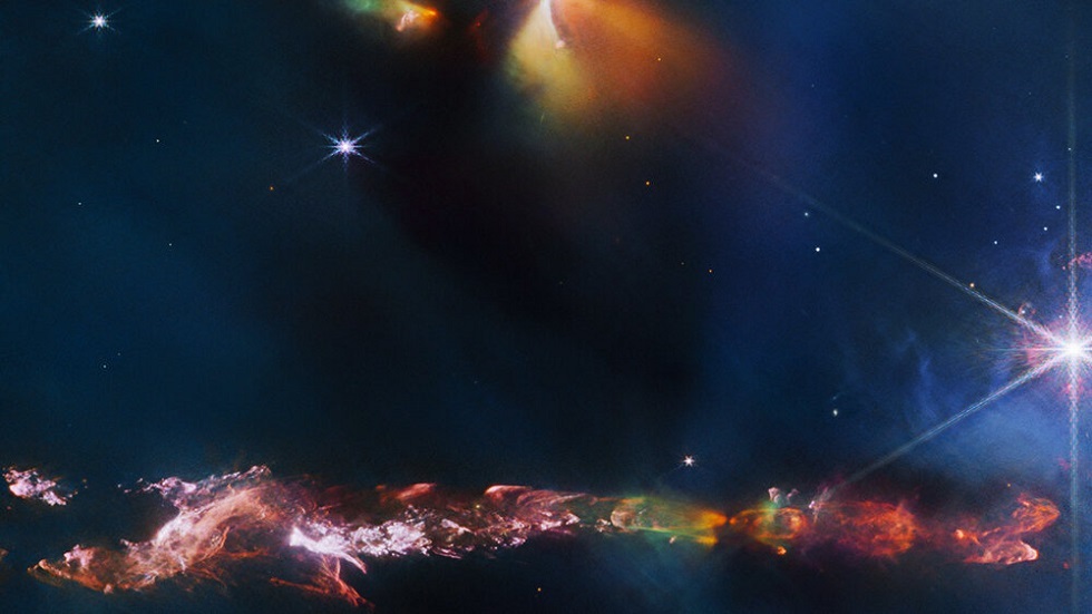 تلسكوب جيمس ويب يوثق ولادة نجم مزدوج