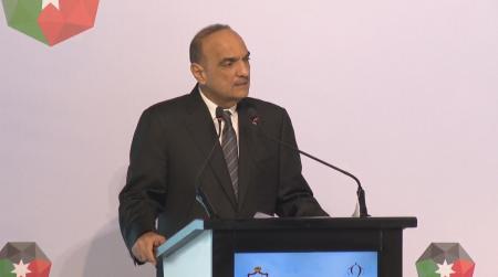 رئيس وزراء الأردن: التشكيك في موقفنا الرسمي والشعبي في دعم غزة هو وصمة عار