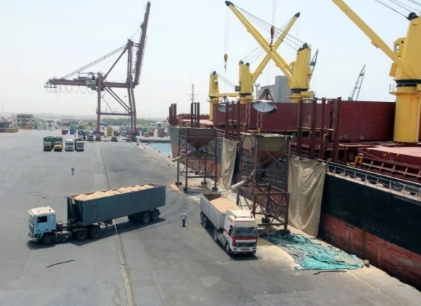 إحصائية أممية: دخول أكثر من 50 مليون طن متري من البضائع إلى موانئ الحوثيين
