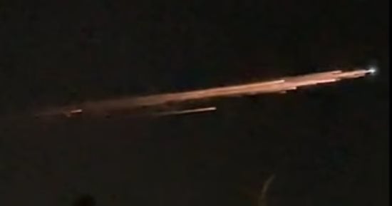 تفاصيل انفجار صاروخ صيني فوق كاليفورنيا بعد عودته إلى الغلاف الجوي للأرض 