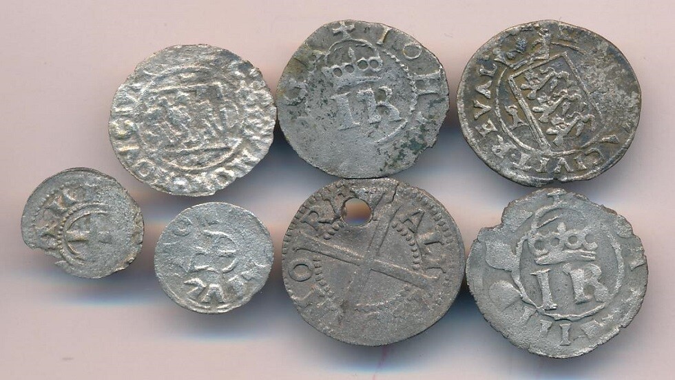 علماء: القطع النقدية الفضية الأولى تم سكها في إنجلترا من الفضة البيزنطية