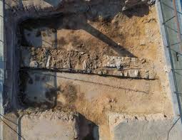 يعودان لقرون... اكتشاف خندق دفاعي وسور تحصين بـ«جدة التاريخية»