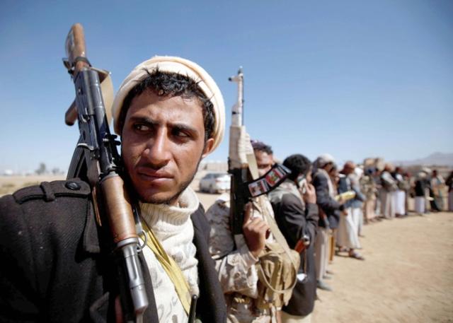 ميليشيا الحوثي تفشل في استقطاب مقاتلين لها من مناطق طوق صنعاء