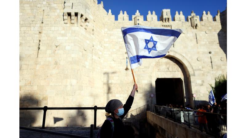 الأردن يدين رفع العلم “الإسرائيلي” في ساحة الأقصى